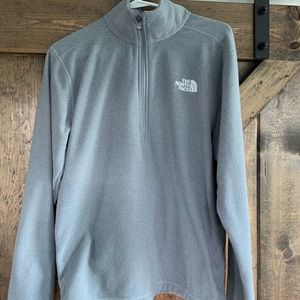 Men’s 3/4 zip North Face Pullover